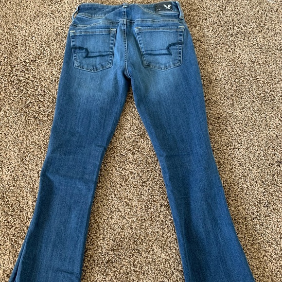 American Eagle Jeans 00 Short - Picture 2 of 4